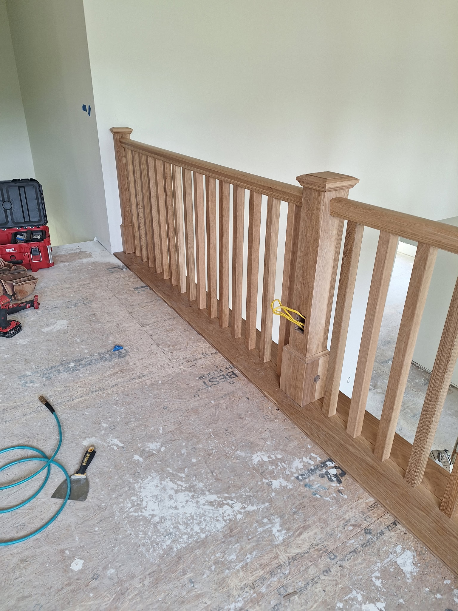 Oak Baluster Railing